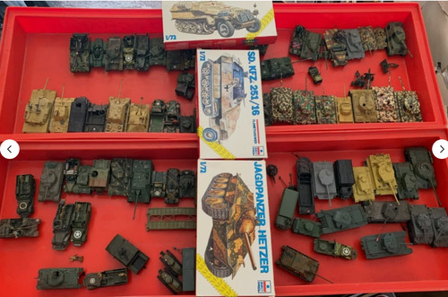 Militär fahrzeuge - 1/72,